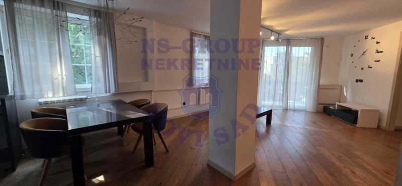 Stan na prodaju Novi Sad 80m2, 580334