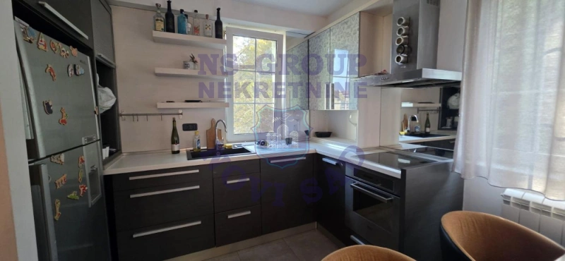 Stan na prodaju Novi Sad 80m2, 580334