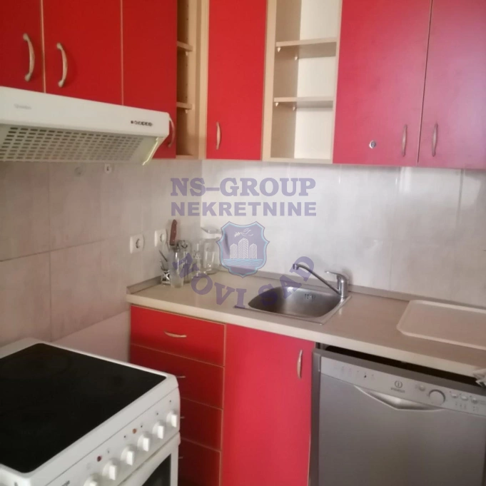 Stan za izdavanje Novi Sad 43m2, 17746