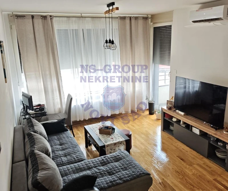 stan na prodaju Petrovaradin, 63m2 580420