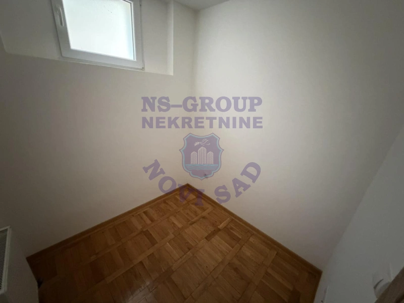 Stan na prodaju Novi Sad 25m2, 580414