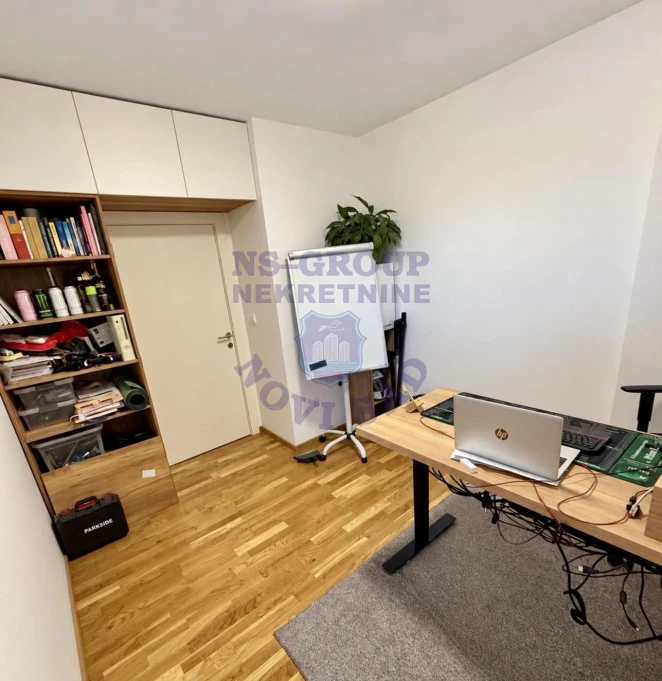 stan na prodaju Novi Sad 81m2 580223