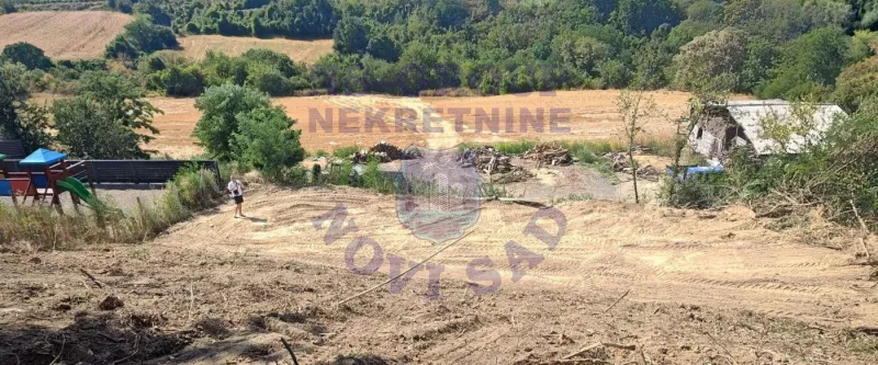 plac na prodaju Sremski Karlovci, 886m2 580460