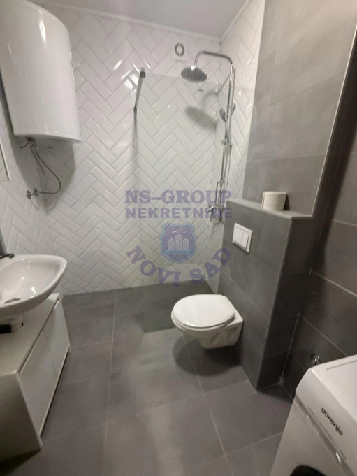 Stan na prodaju Veternik 46m2, 580409