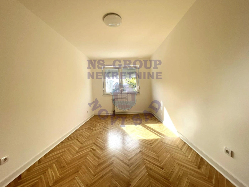 Stan na prodaju Novi Sad 50m2, 580456