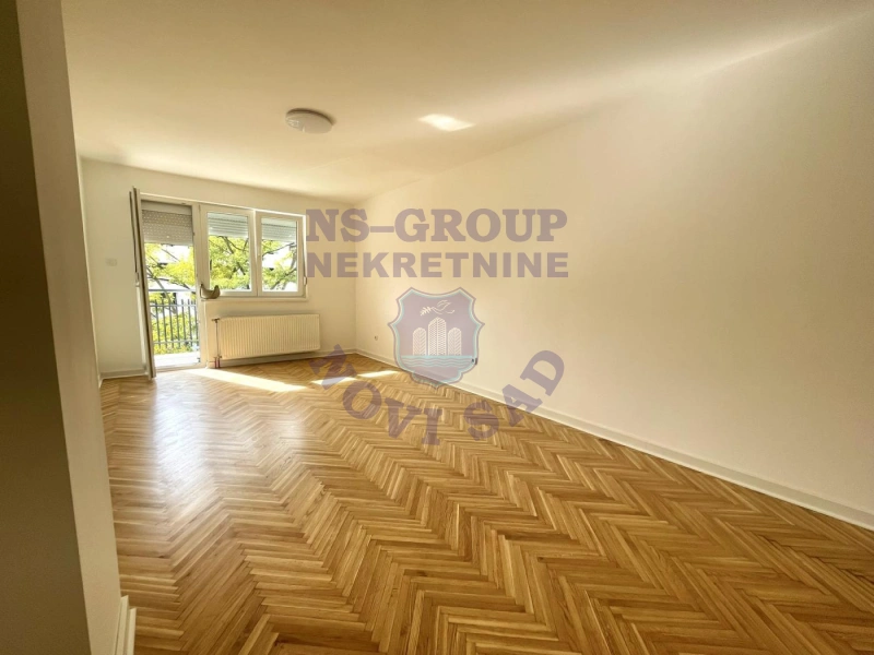 stan na prodaju Novi Sad, 50m2 580456