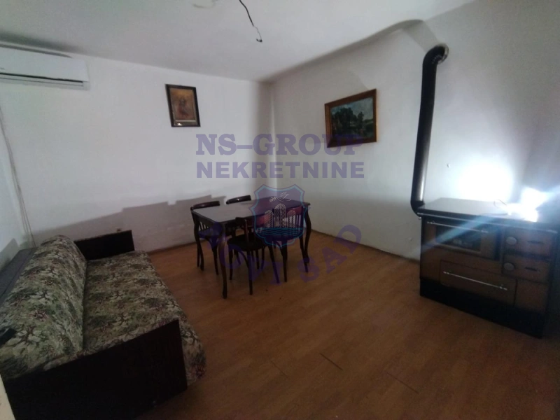 Kuća na prodaju Vrdnik 59m2, 579561