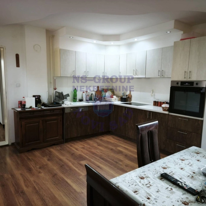 kuca na prodaju Novi Sad 174m2 580285