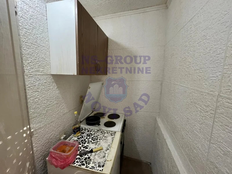 Stan na prodaju Novi Sad 12m2, 580481