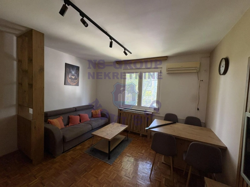 stan na prodaju Novi Sad, 33m2 580568