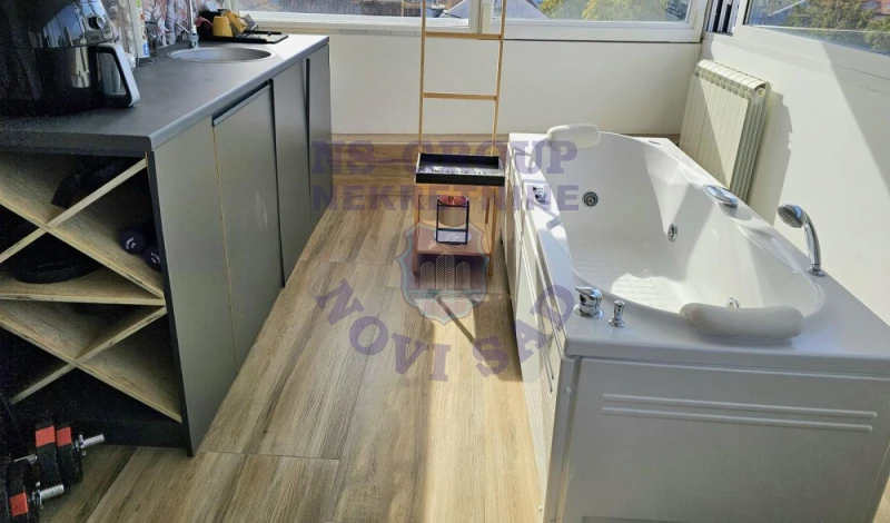 Stan na prodaju Novi Sad 90m2, 580539