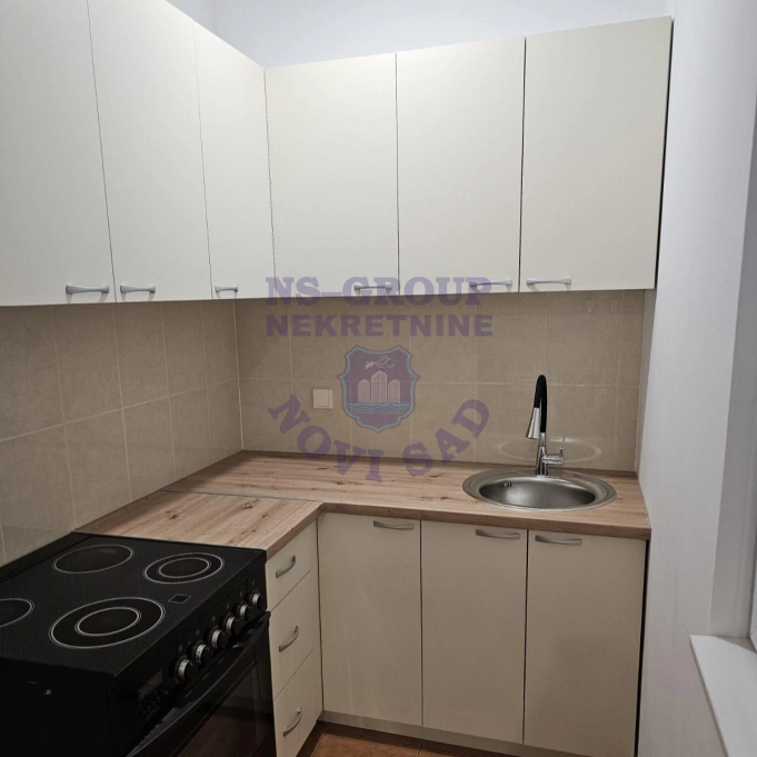 Stan na prodaju Novi Sad 50m2, 17759