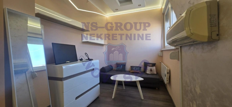 stan na prodaju Novi Sad, 13m2 580491