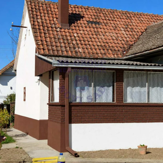 Kuća na prodaju Vrdnik 59m2, 579561