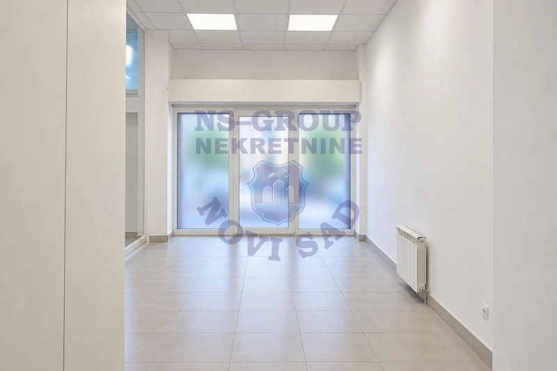 lokal na prodaju Novi Sad, 70m2 579422