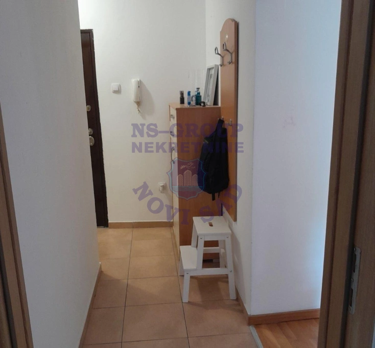Stan na prodaju Novi Sad 40m2, 579974