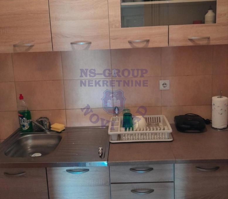 Stan na prodaju Novi Sad 40m2, 579974