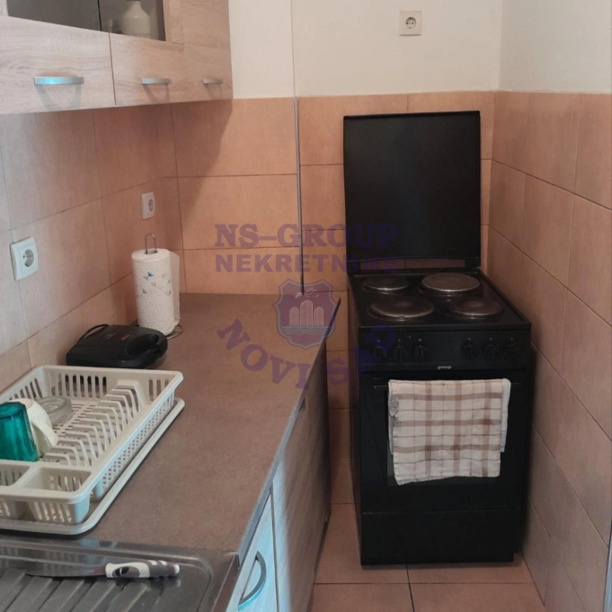 Stan na prodaju Novi Sad 40m2, 579974