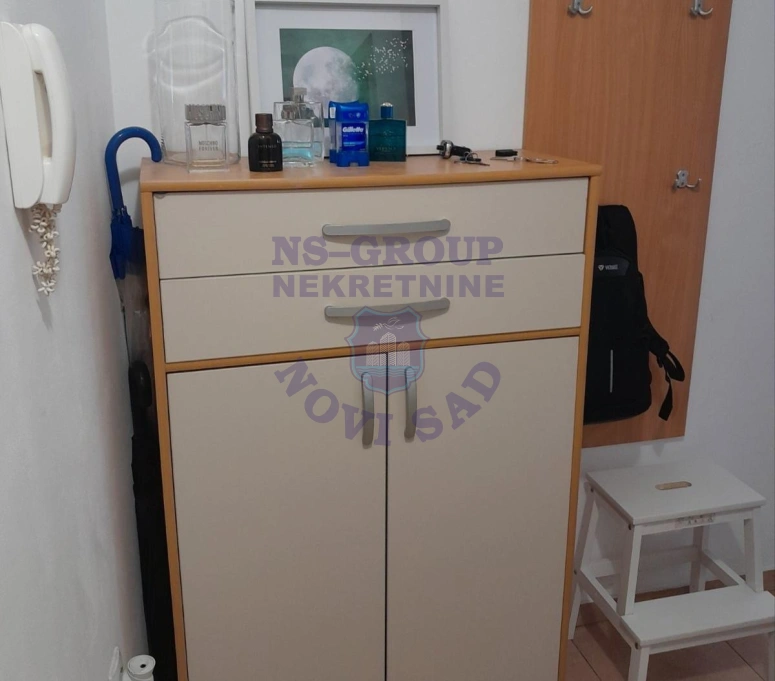 Stan na prodaju Novi Sad 40m2, 579974