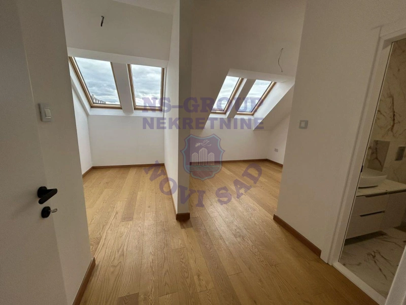 Stan na prodaju Novi Sad 135m2, 580611