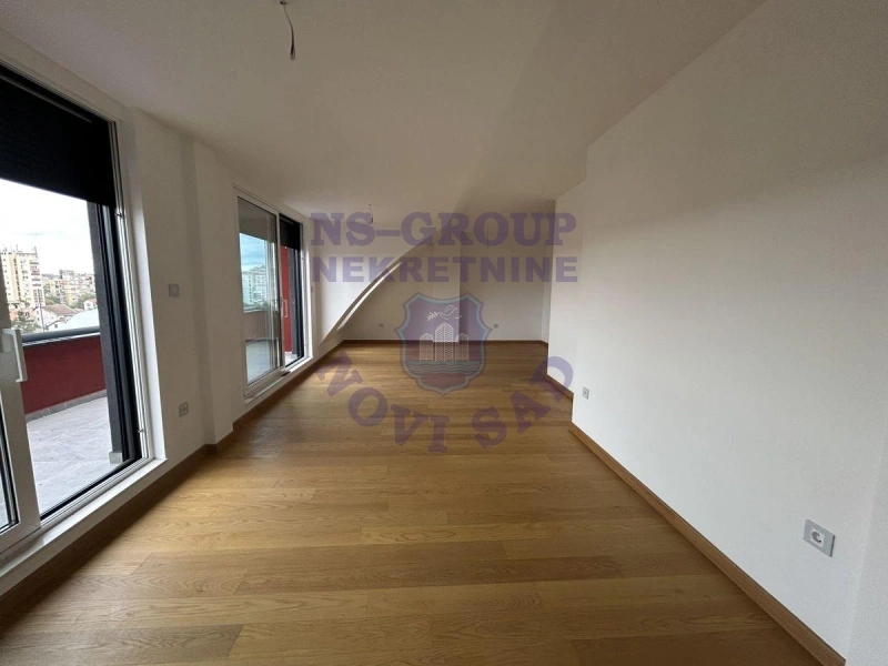 Stan na prodaju Novi Sad 135m2, 580611