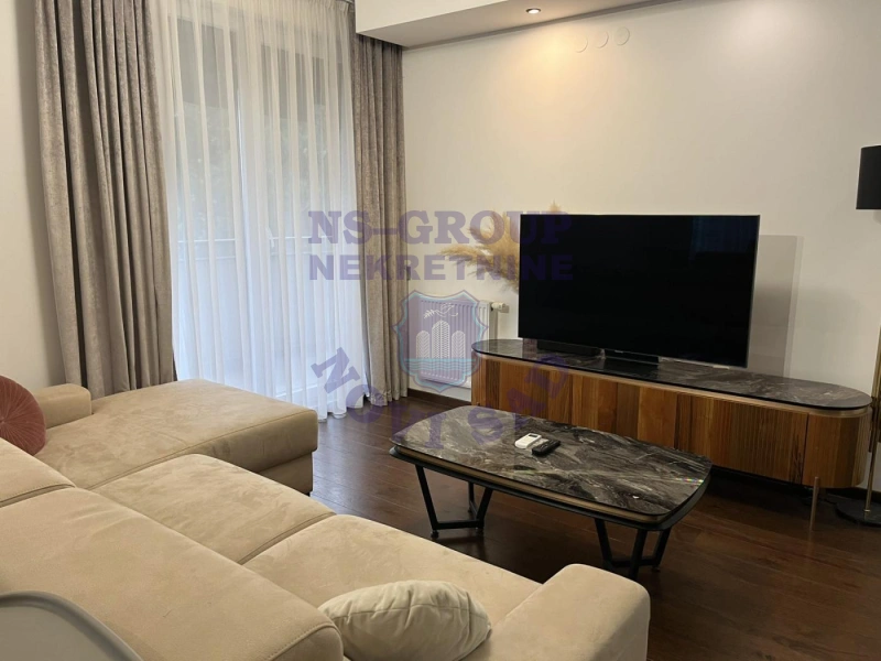 stan na prodaju Novi Sad, 87m2 580544
