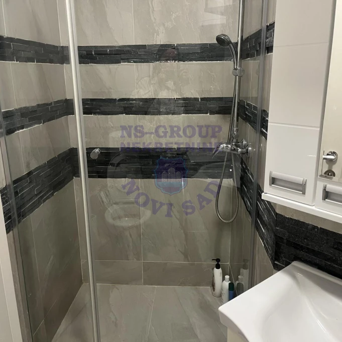 Stan na prodaju Novi Sad 40m2, 17763