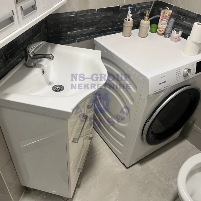 Stan na prodaju Novi Sad 40m2, 17763