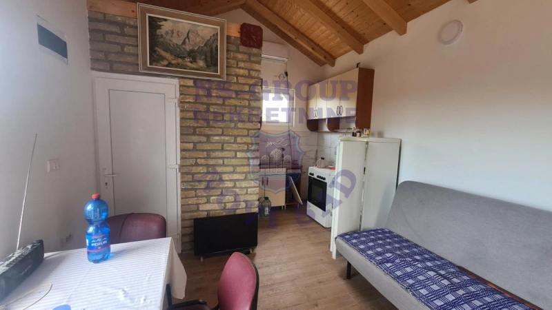 Kuća na prodaju Sremski Karlovci 22m2, 580555