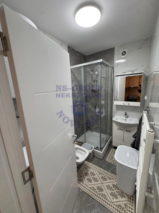 Stan za izdavanje Novi Sad 32m2, 17775