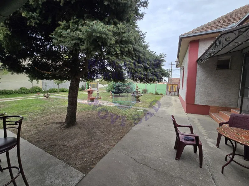 Kuća na prodaju Despotovo 234m2, 580348