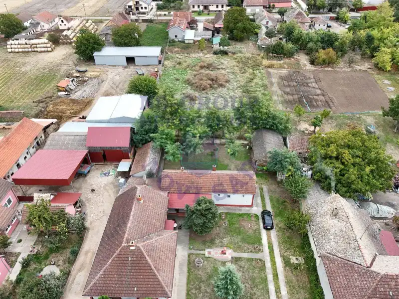 Kuća na prodaju Despotovo 234m2, 580348