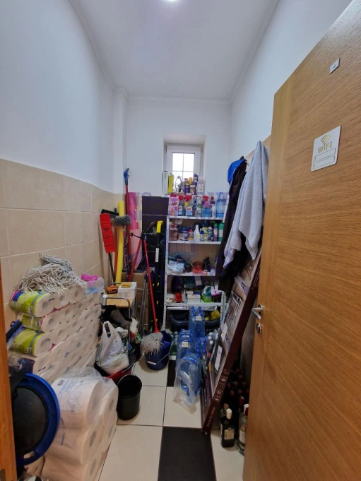 Kuća na prodaju Sremska Kamenica 304m2, 580584