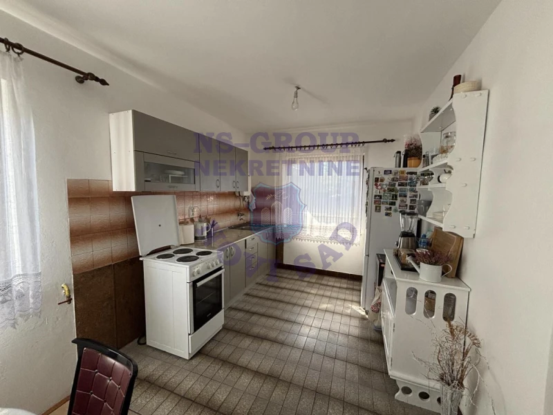 Kuća na prodaju Inđija 234m2, 580698