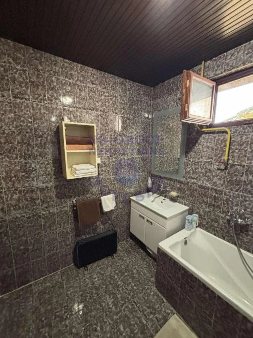 Kuća na prodaju Inđija 234m2, 580698
