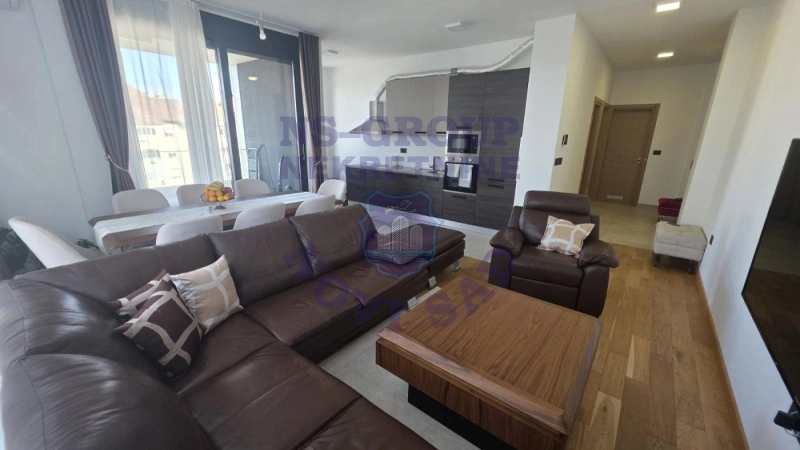 stan na prodaju Novi Sad, 91m2 580772