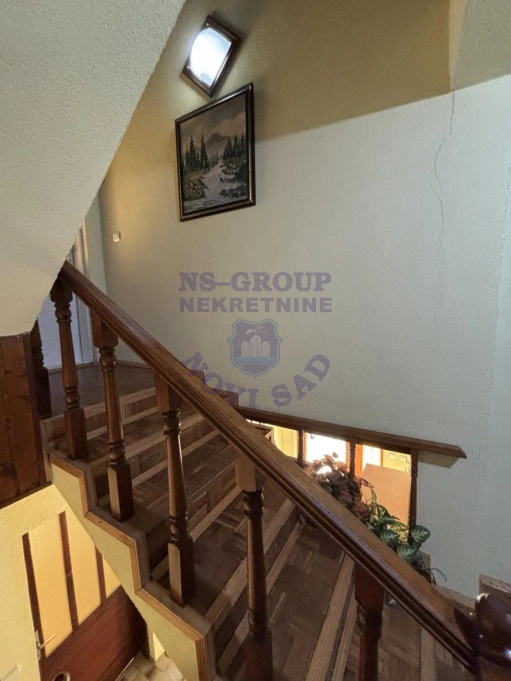 Kuća na prodaju Inđija 234m2, 580698