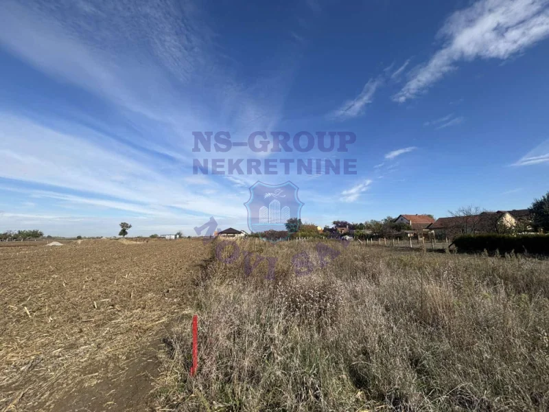 Plac na prodaju Futog 563m2, 580752