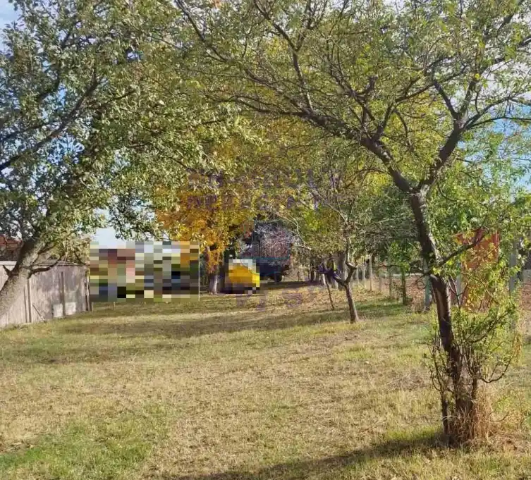Plac na prodaju Petrovaradin 1471m2, 580725