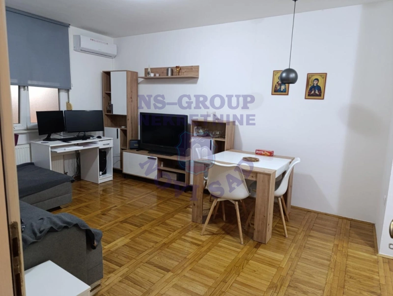 stan za izdavanje Novi Sad, 50m2 17785