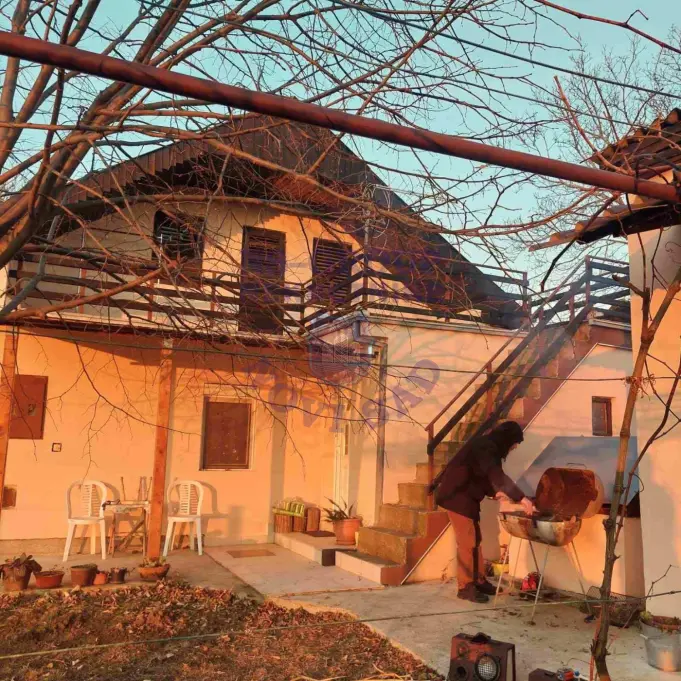 kuca na prodaju Čortanovci, 58m2 580681