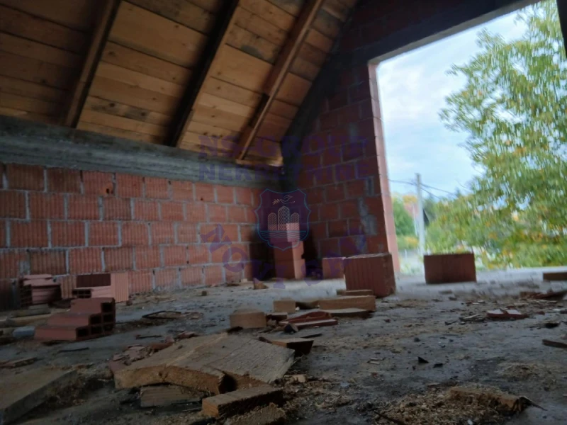 Kuća na prodaju Čortanovci 30m2, 580747