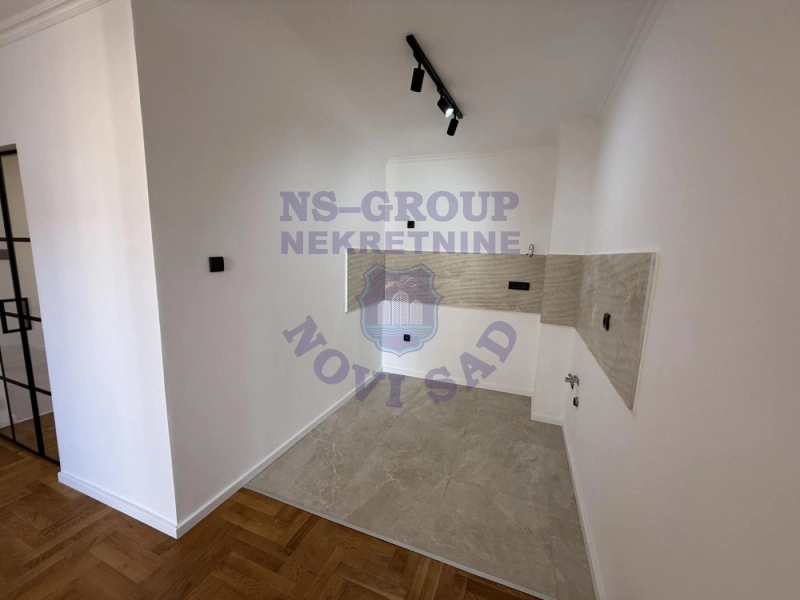 Stan na prodaju Novi Sad 37m2, 572028