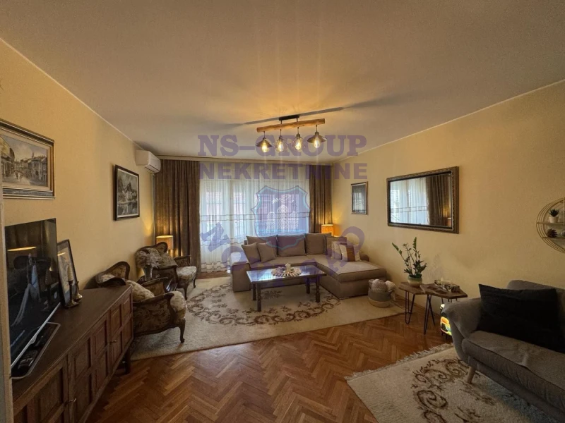 stan na prodaju Novi Sad, 110m2 580616