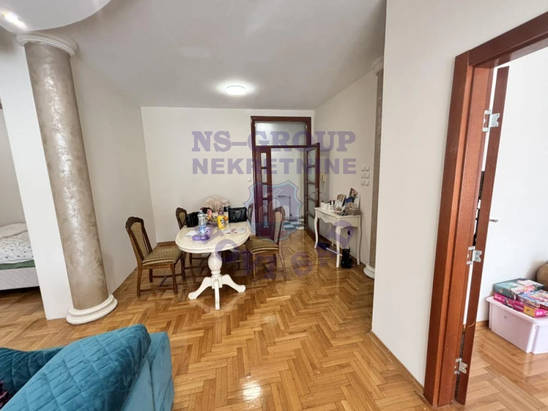 Stan na prodaju Novi Sad 90m2, 580833