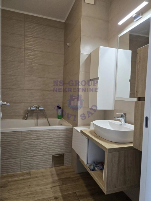 Stan na prodaju Novi Sad 104m2, 576109