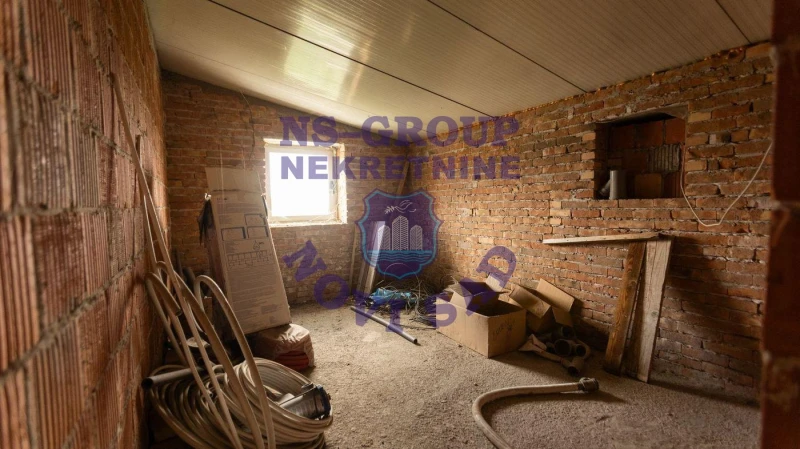Lokal na prodaju Kać 891m2, 580870