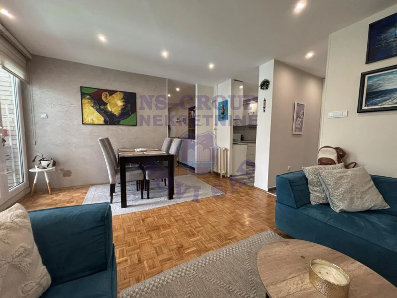 Stan na prodaju Novi Sad 80m2, 580882