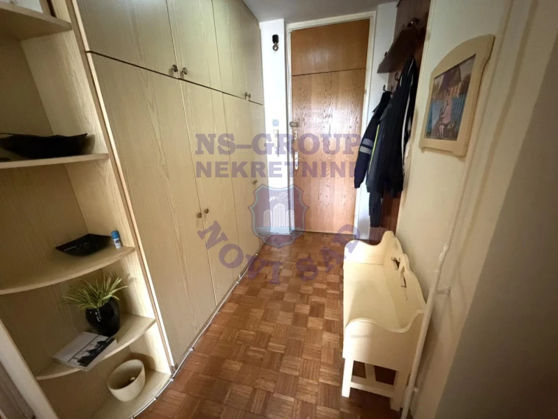 Stan na prodaju Novi Sad 64m2, 580842