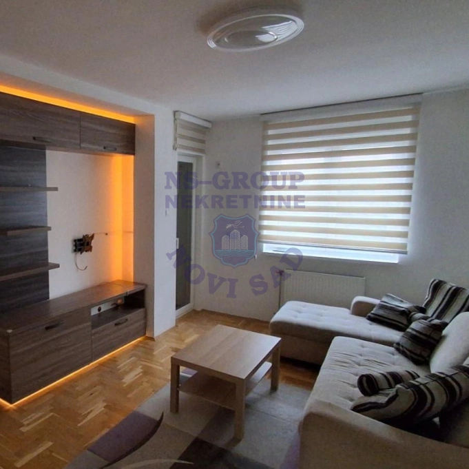 stan na prodaju Novi Sad, 50m2 17799